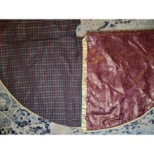 Plaid Green Red And Gold Two Sided Tree Skirt 54 "